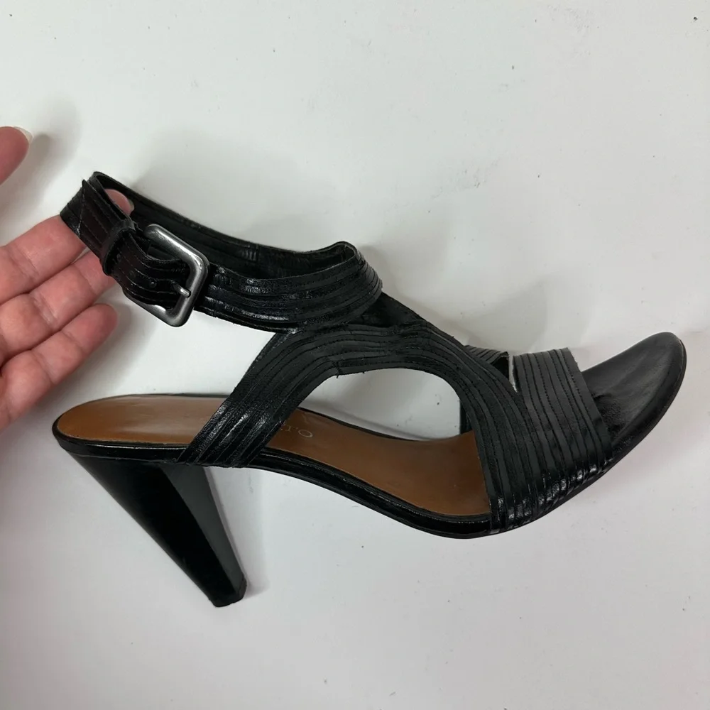 Franco Sarto Shoes Womens 9M Addis Strappy Heeled Sandals‎ Textured Black New